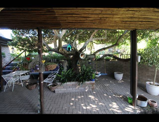 4 BEDROOM HOUSE FOR SALE IN HOOGLAND